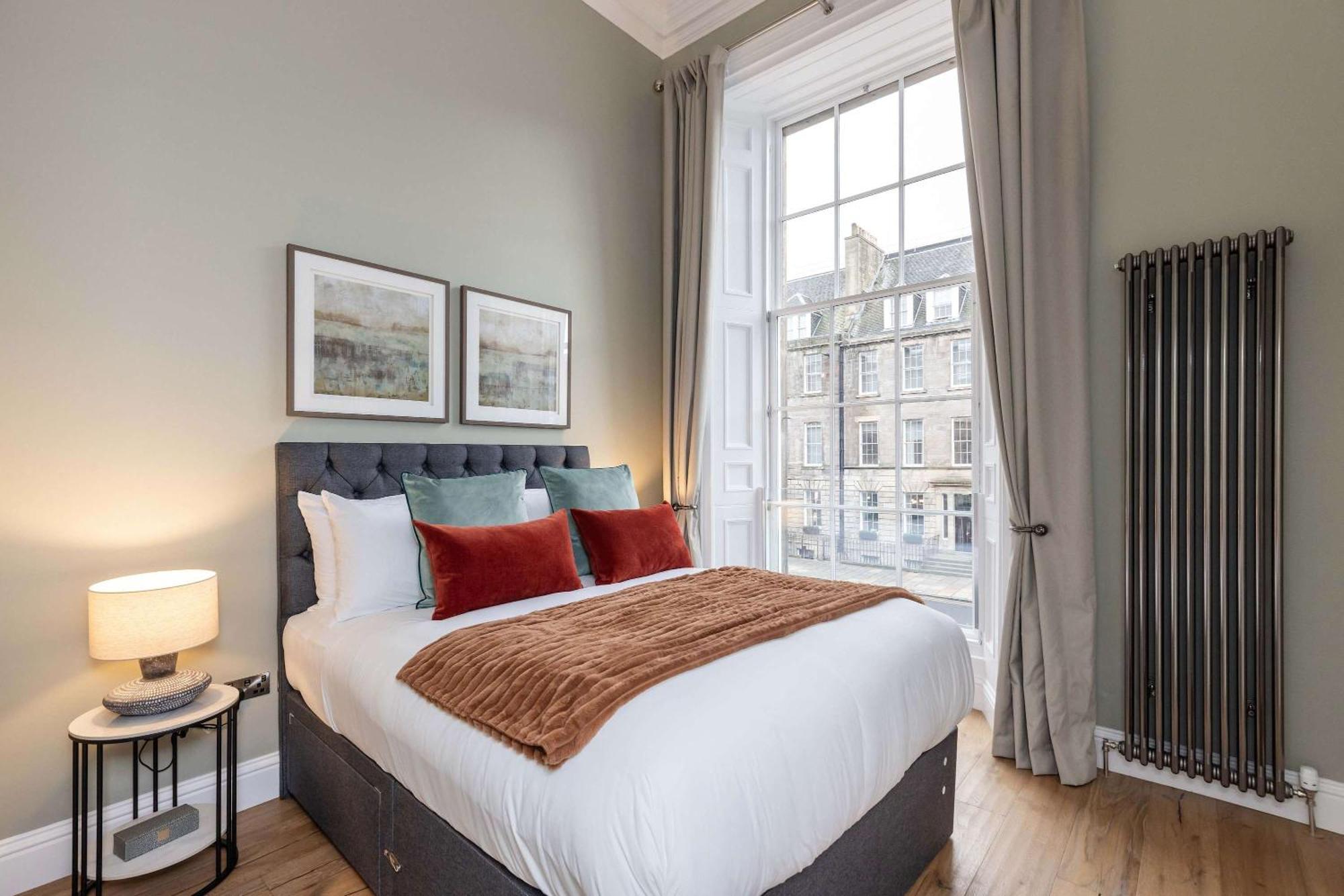 Dragon Suites Luxury Apartments At 9 Albyn Place Edinburgh Luaran gambar