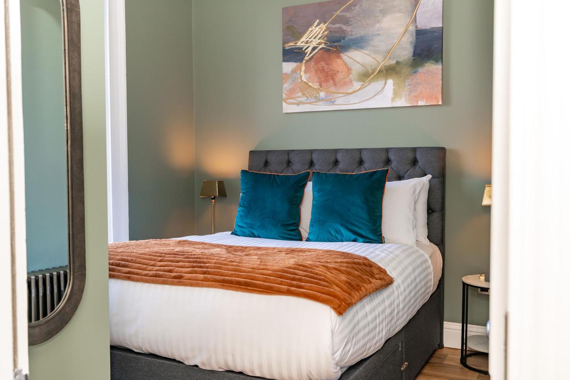 Dragon Suites Luxury Apartments At 9 Albyn Place Edinburgh Luaran gambar